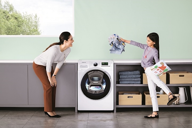 Economia doméstica com máquina de lavar Samsung