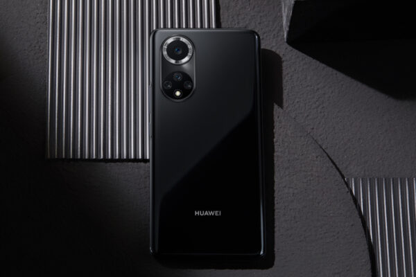 Huawei nova 9: seja nova, seja irreverente