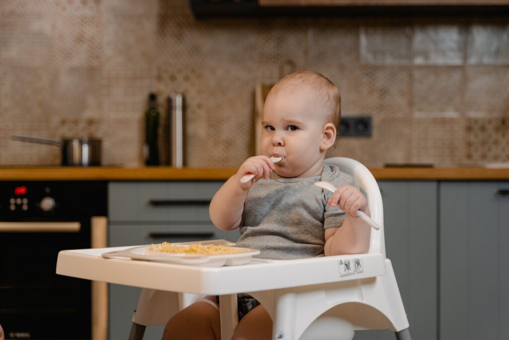 Comida para bebé e receitas para crianças: o que podes cozinhar no micro-ondas