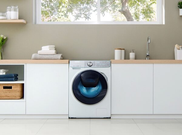 Máquina de lavar roupa QuickDrive da Samsung