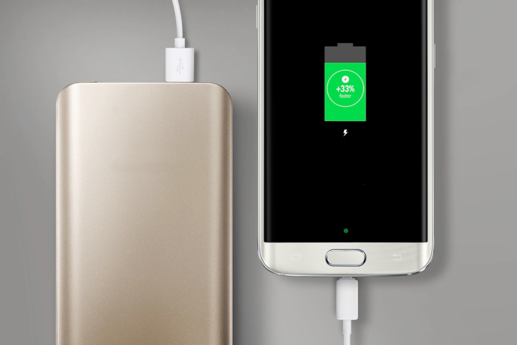 Smartphone Samsung a carregar a bateria