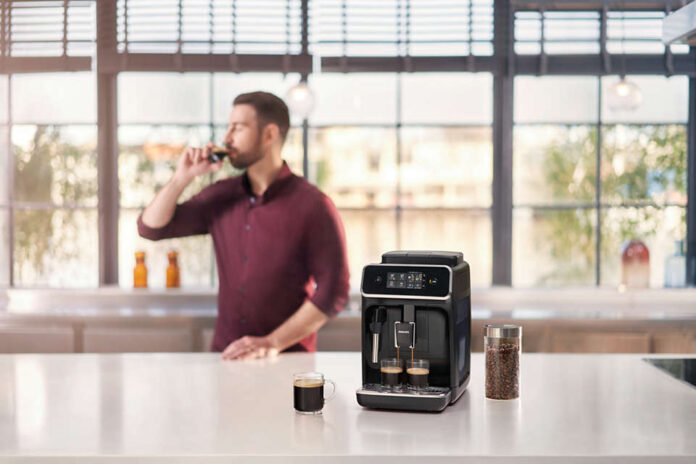 Quando está na altura de trocar a máquina de café?