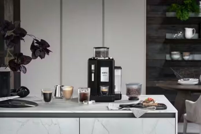 Máquina de café Delonghi Rivelia: deixa-te envolver pelo mundo do café