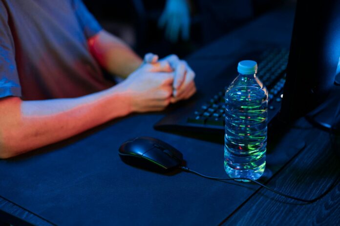 O que fazer quando derramas água no teu portátil